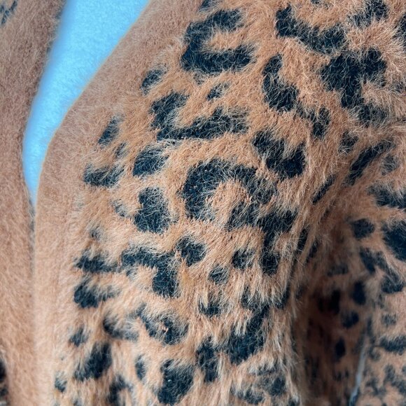 Maurices Medium Cardigan Cheetah Pattern - Picture 8 of 9